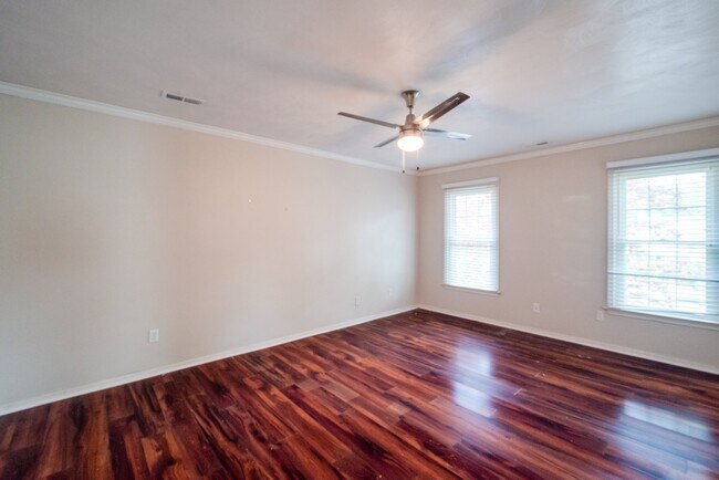 Building Photo - 2584 Piney Bark Dr