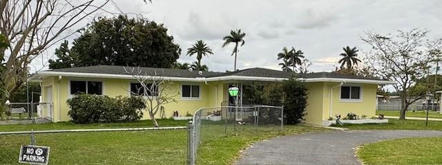 Primary Photo - 3 bedroom in Hollywood FL 33021