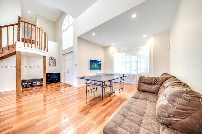 Building Photo - 1241 S 13th Ave