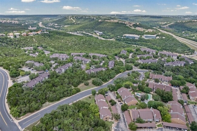 Building Photo - 6000 Shepherd Mountain Cove
