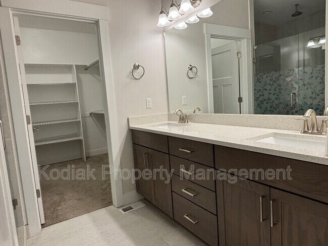 Building Photo - 11772 S Banff Spgs Dr