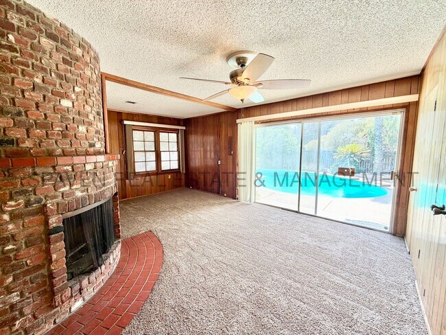 Building Photo - 4750 El Molino Ave