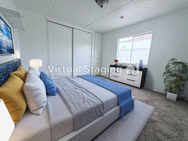 Building Photo - 3601 E Wyoming Ave