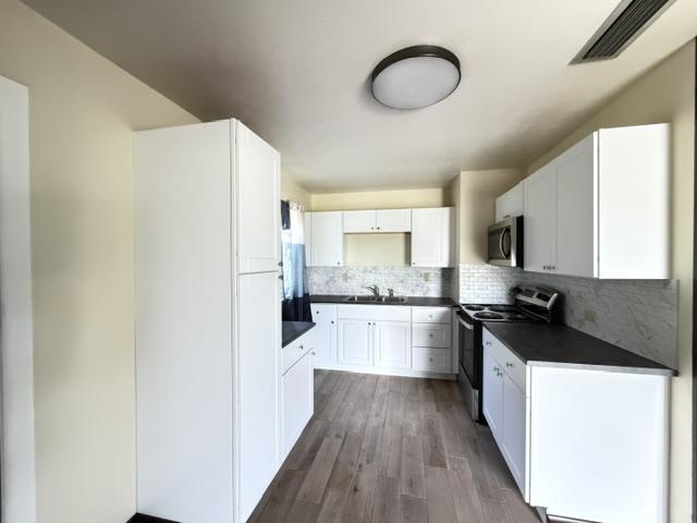 Building Photo - 4445 Darden Ave