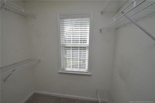 Building Photo - 1404 Woodline Dr