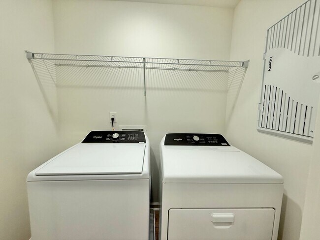 Building Photo - **OFFERING WAIVED APPLICATION FEES & $150 ...