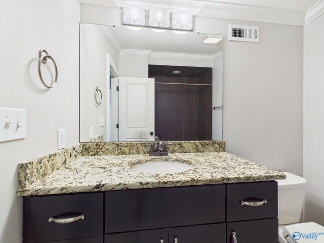 Building Photo - 69 Town Center Dr NW