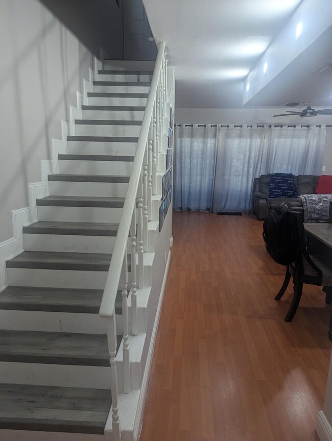 Building Photo - 4736 NW 90th Ave