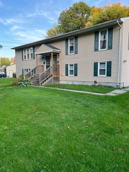 Primary Photo - 45 Barrett St