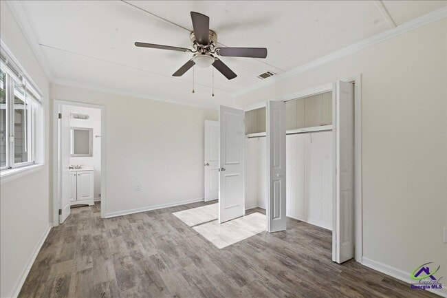 Building Photo - 526 Ochlahatchee Dr