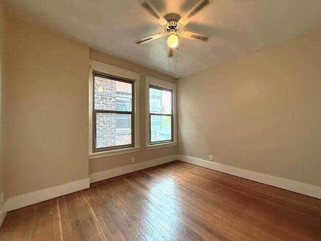 Interior Photo - Taft Apartments