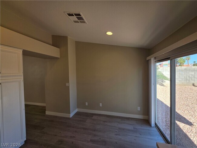 Building Photo - 626 Palmwood Ln