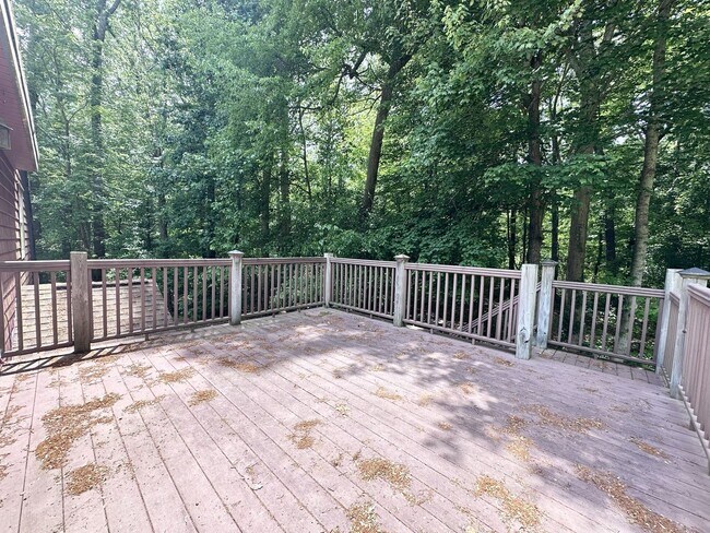 Building Photo - Updated Country Retreat with Modern Finishes & Peaceful Pungo Living