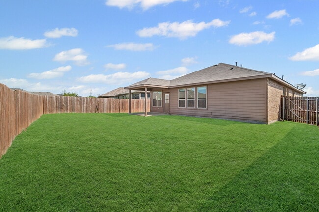 Building Photo - 10237 Little Falls Trail