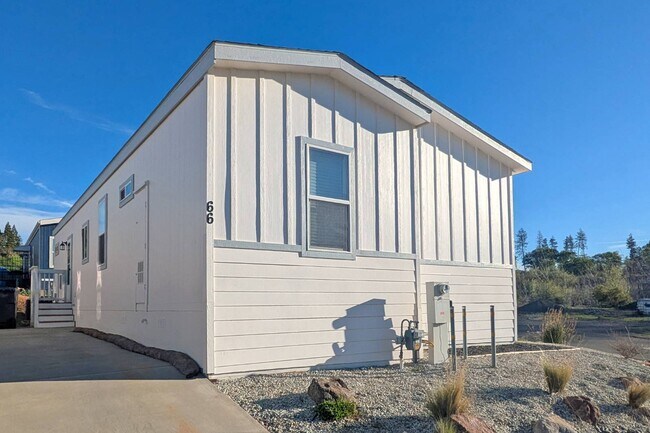 Building Photo - 6656 Pentz Rd