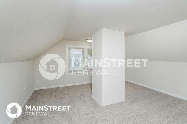 Building Photo - 3901 Jewell Ave