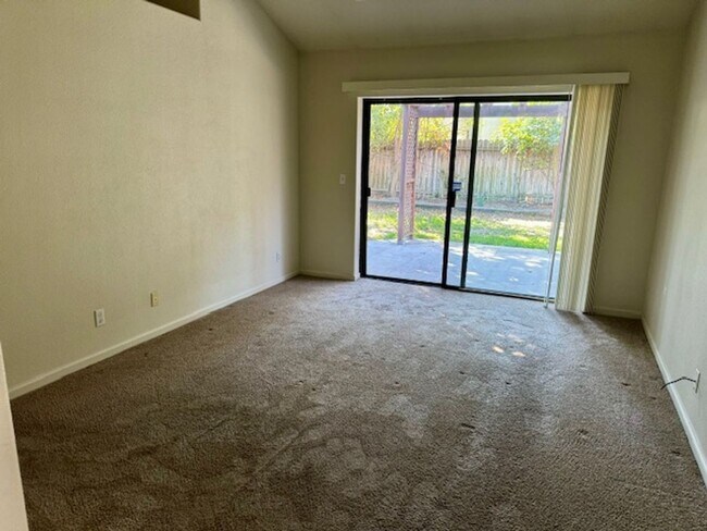 Building Photo - Nice Family Home in Quiet Neighborhood formally known as the French Collection Homes