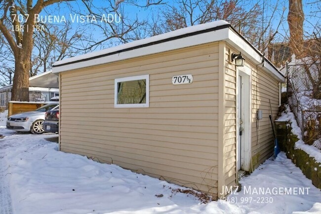 Building Photo - 707 Buena Vista Ave