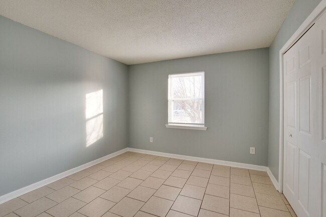 Building Photo - 4914 Cotton Row NW