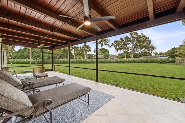 Building Photo - 12192 Branding Iron Ct