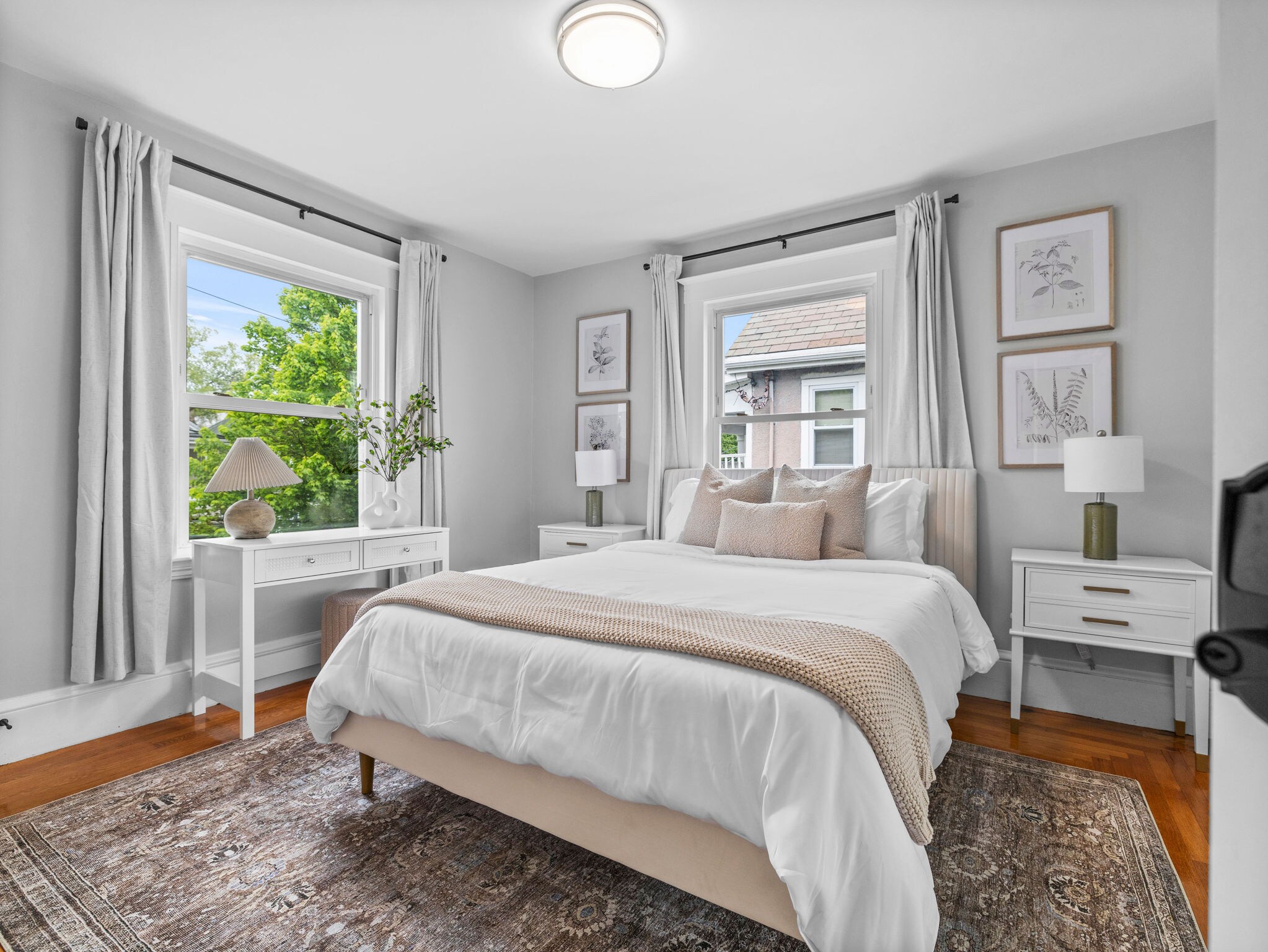 Building Photo - 1212 Broadway