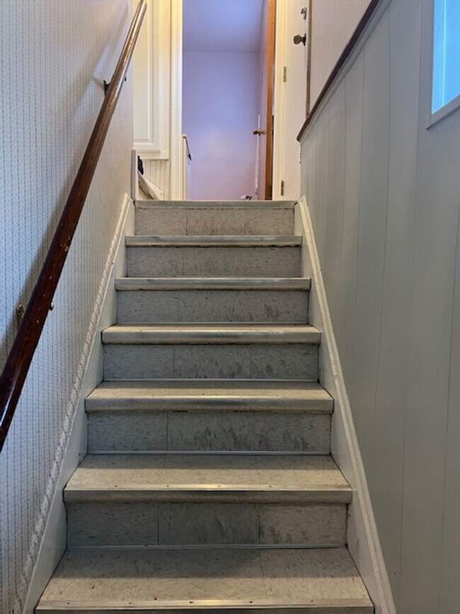 Building Photo - Beautiful Single Family Home in Fraser! AVAILABLE NOW!