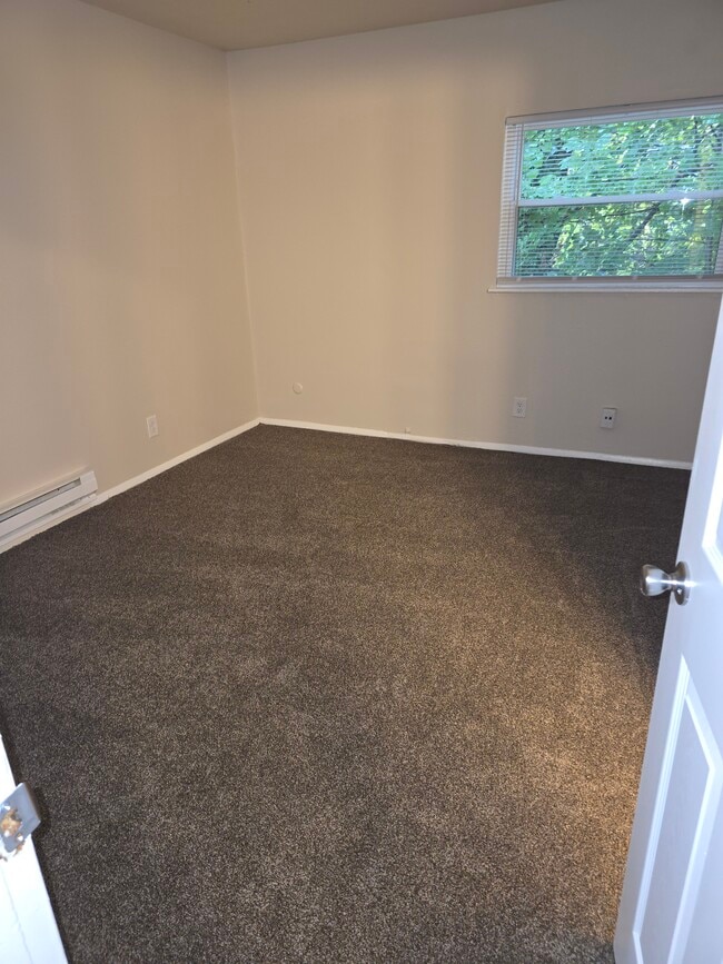 Building Photo - Apt. 340