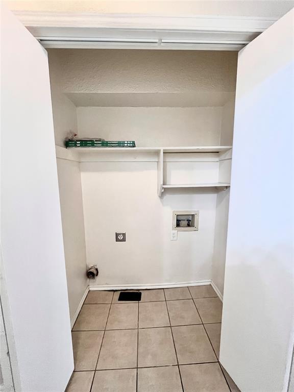 Building Photo - 905 Aspen Ct