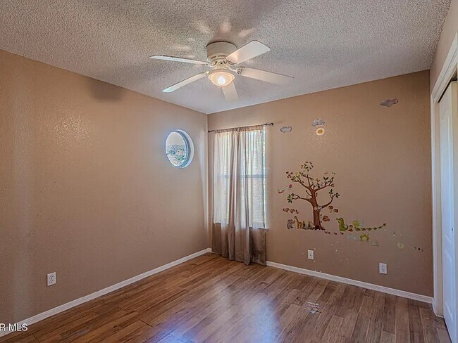 Building Photo - 6088 Los Siglos Dr