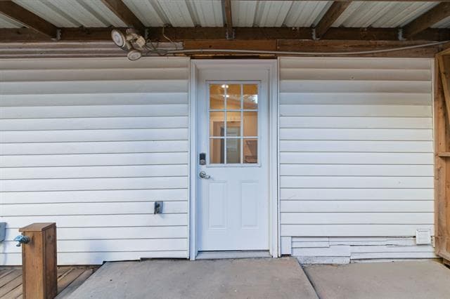 Building Photo - 1430 Hubert St