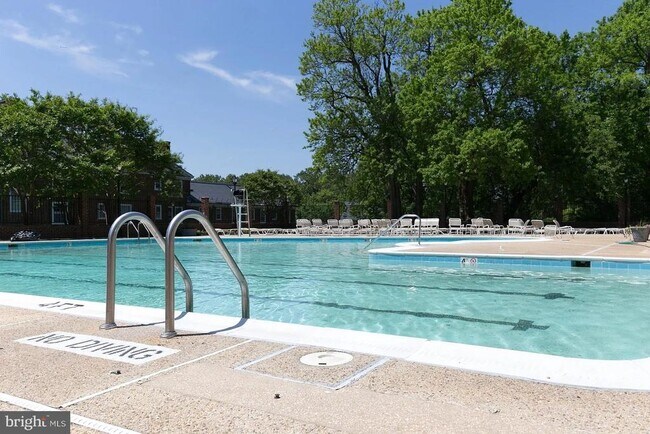 Building Photo - 3450 39th St NW