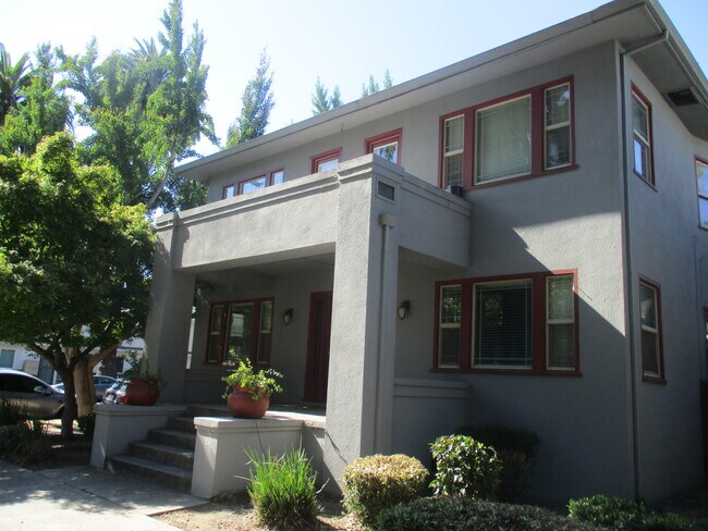 Additional front view - 1730 T St