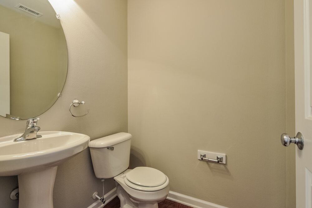 Building Photo - 1452 Cairo Way