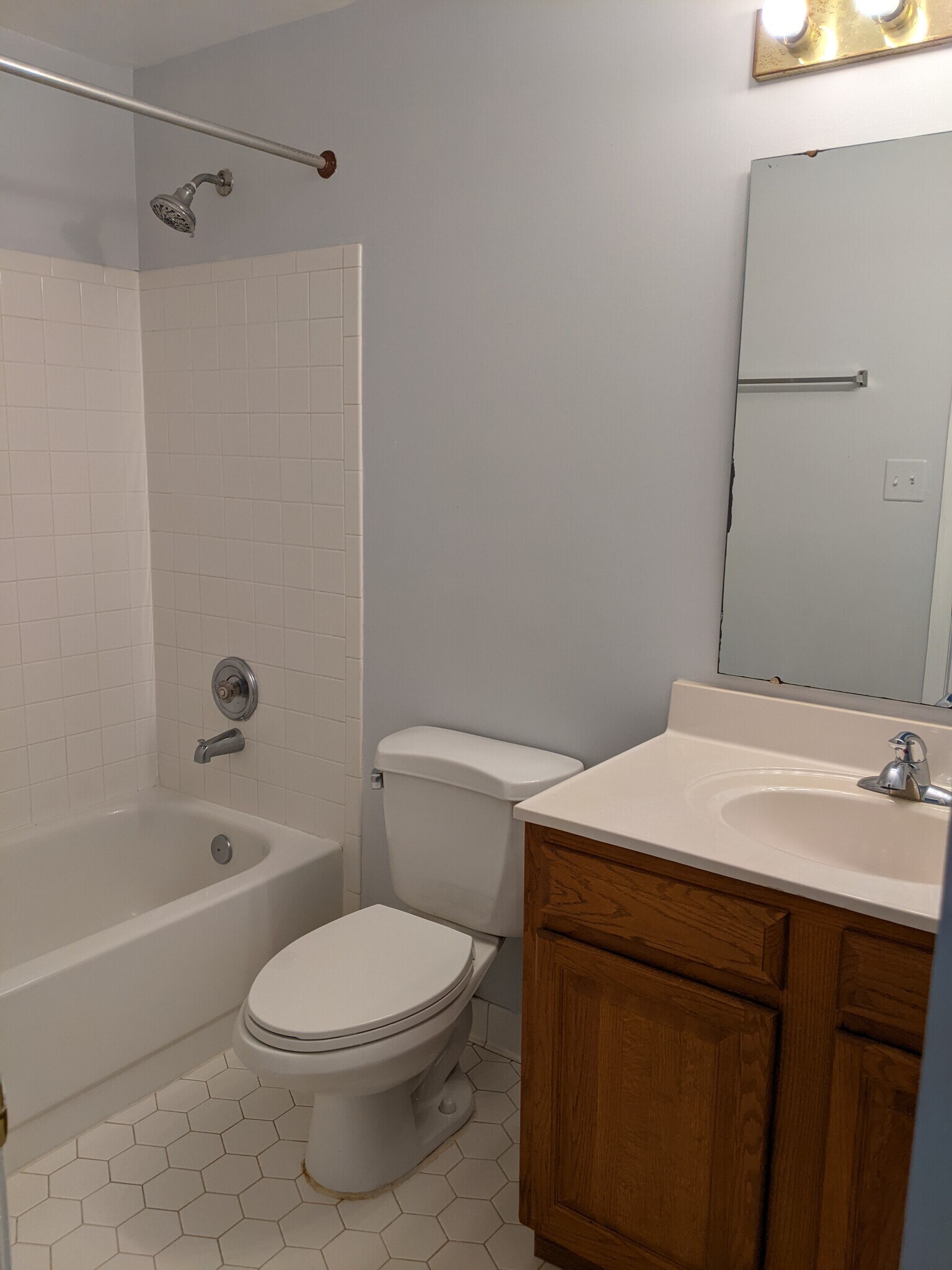 Full bath - 3985 Pearlberry Ct