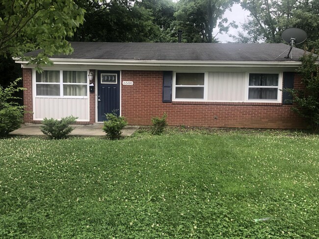 Primary Photo - 6500 Mercury Dr