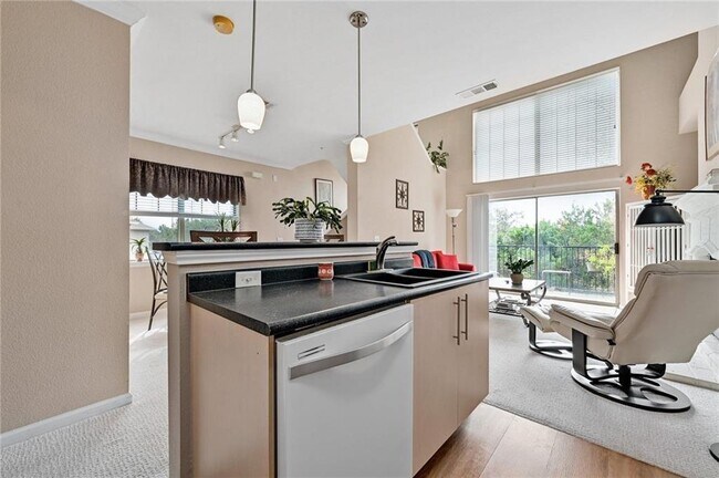 Building Photo - 11203 Ranch to Market Rd 2222