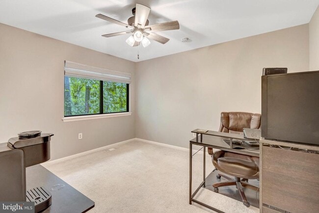 Building Photo - 5602 Summer Oak Way