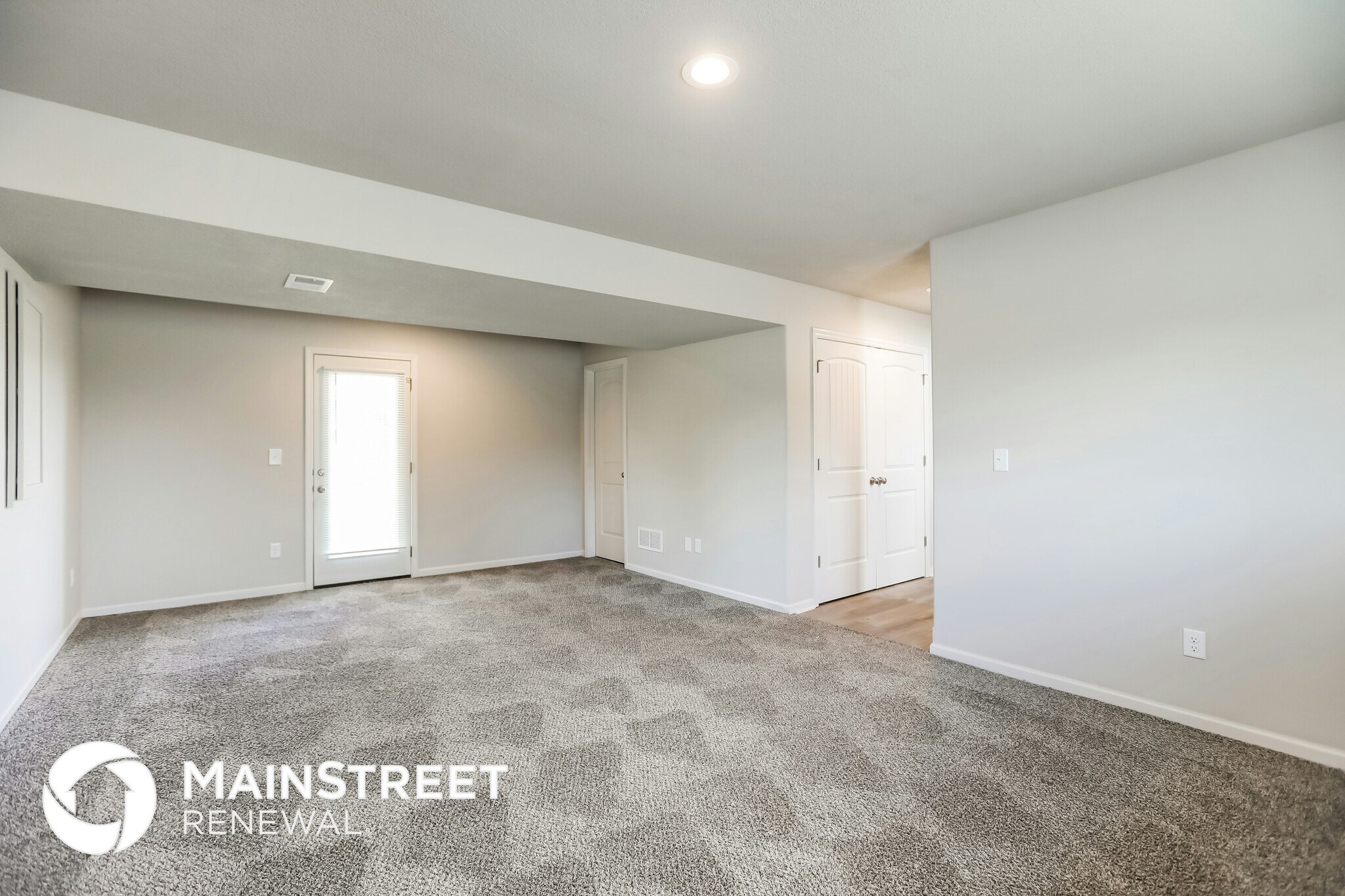 Building Photo - 210 Elissa Dr