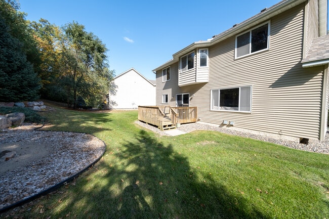 Building Photo - 15863 Kendale Dr