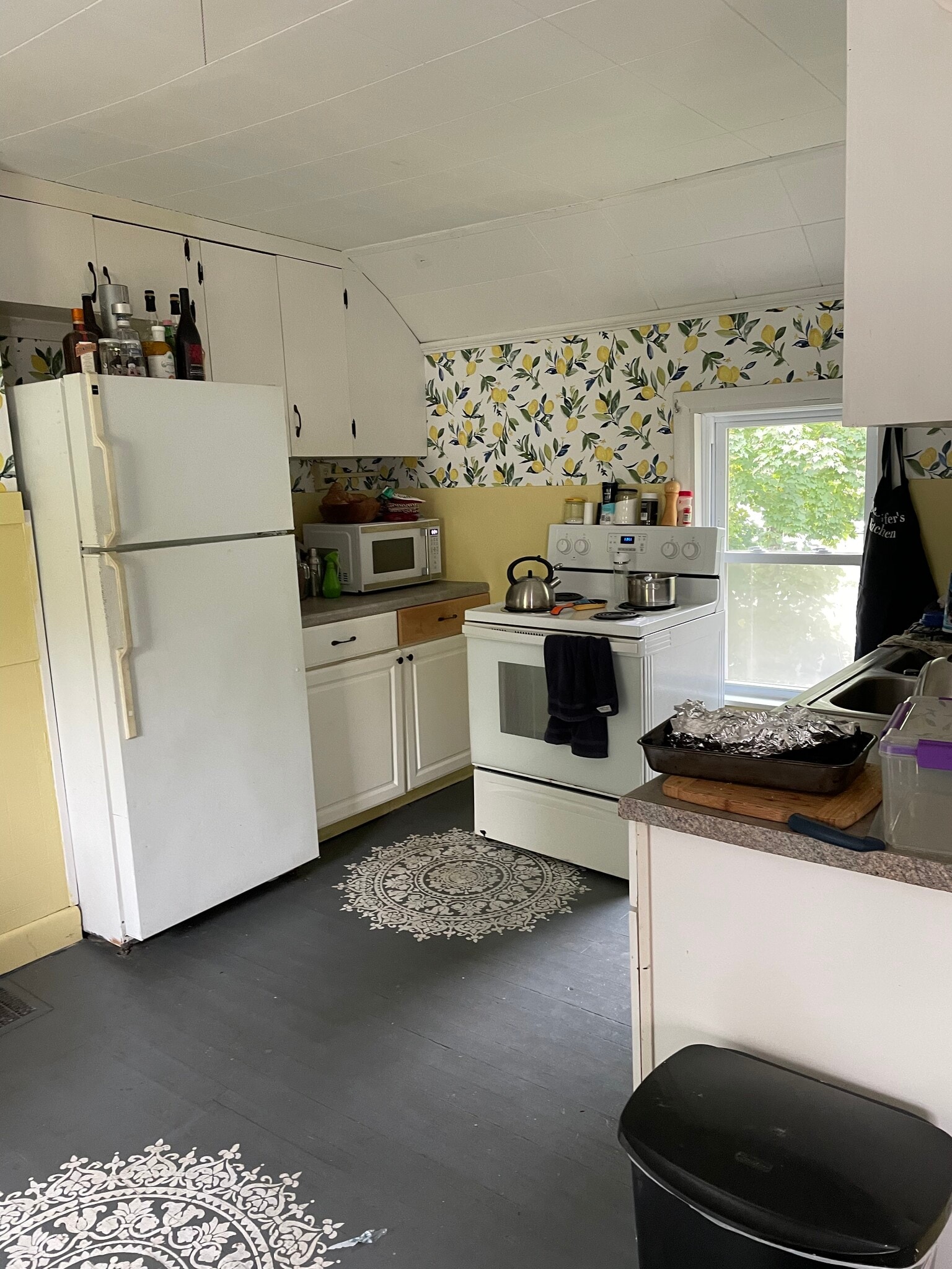 Building Photo - 6 Narragansett St