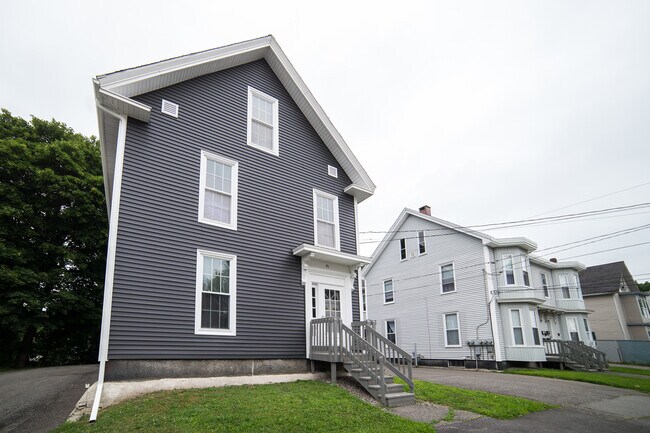 Building Photo - 91 1st St