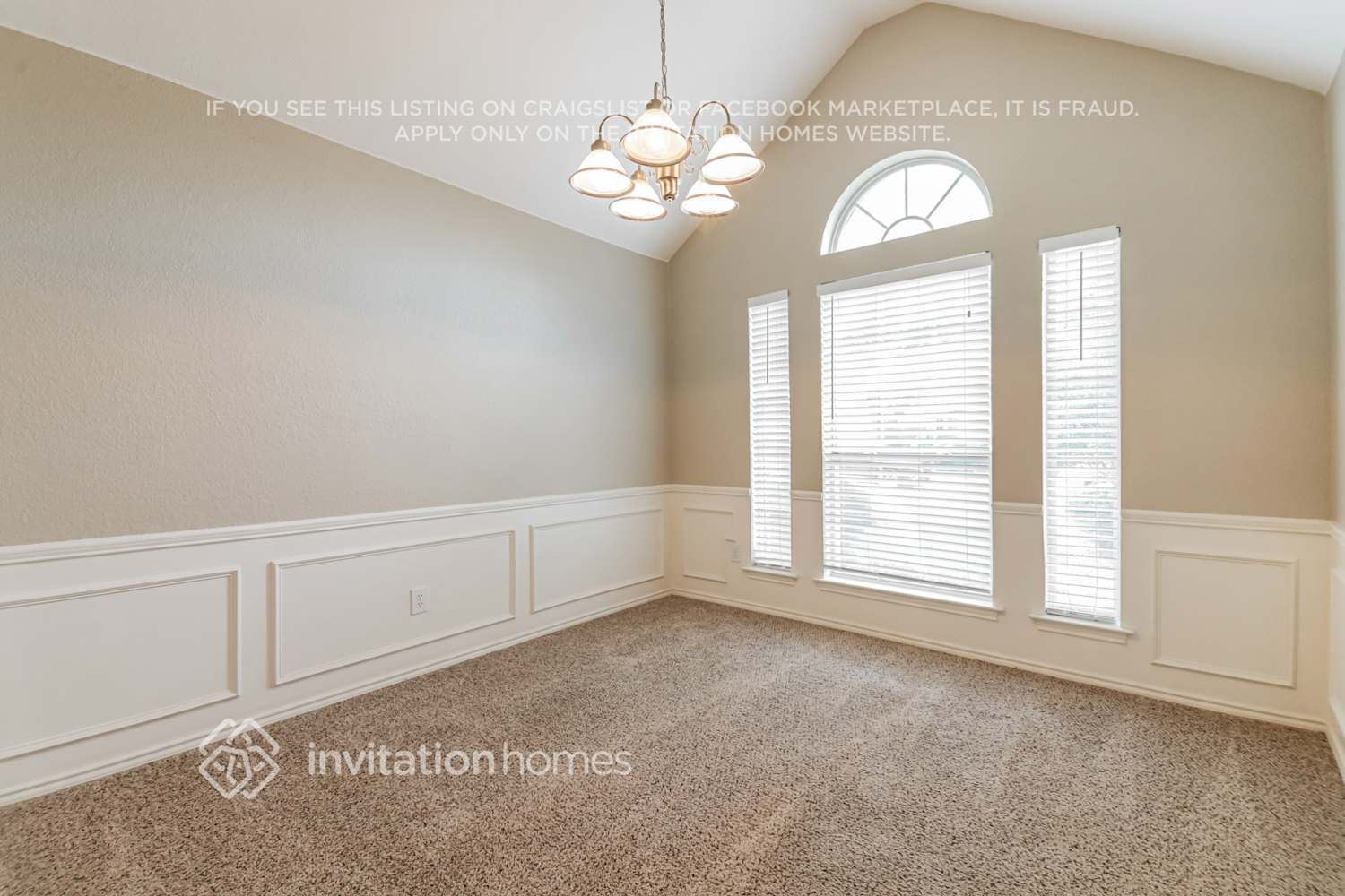 Building Photo - 7714 Straits Dr