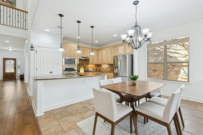 Building Photo - 7429 Bonniebrook Dr