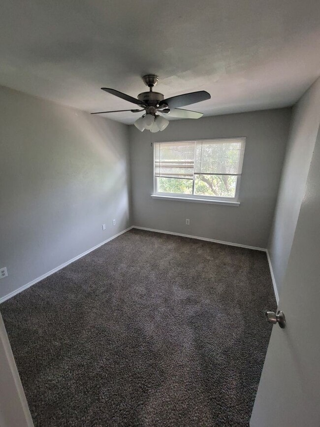 Building Photo - 2119 Misty Meadow Ct