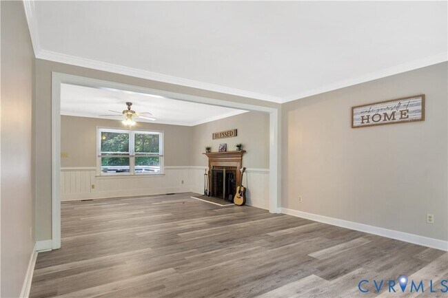 Building Photo - 107 Oak Ridge Ct