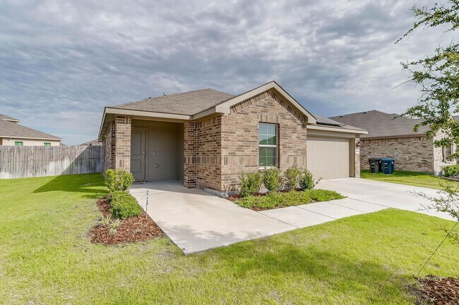 Building Photo - Nice 3 Bed, 2 Bath House in Creekside Esta...