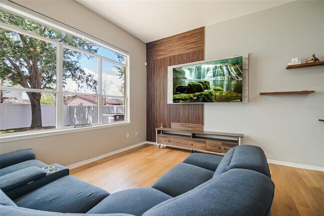 Building Photo - 1006 Costa Mesa Ln