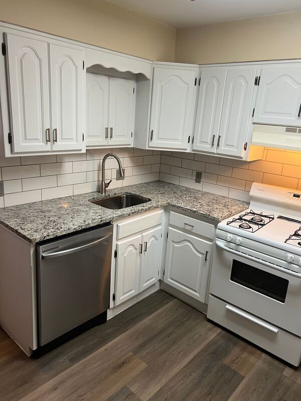 Building Photo - 2129 S Delaware Ave