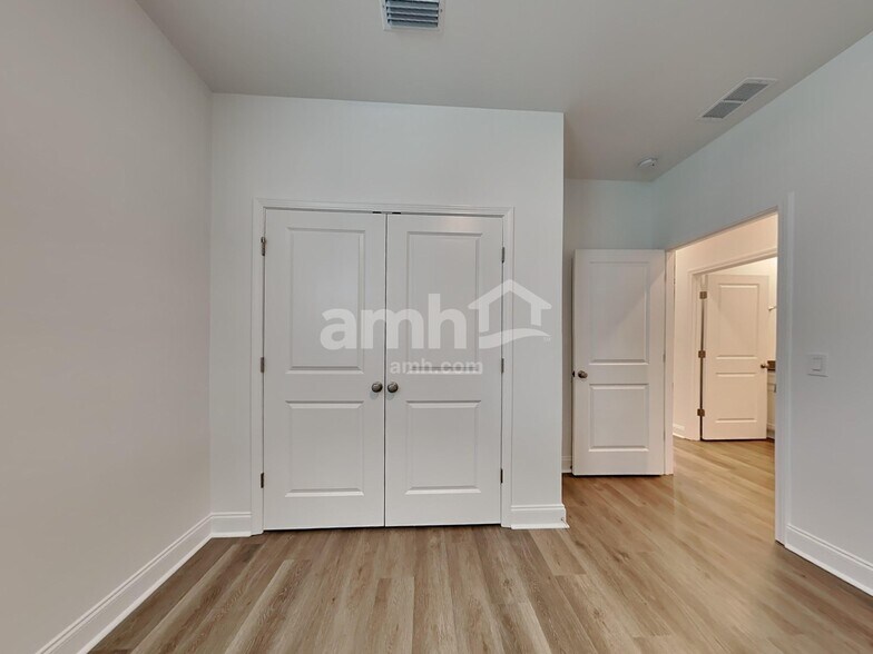 Building Photo - 175 Anthurium Dr