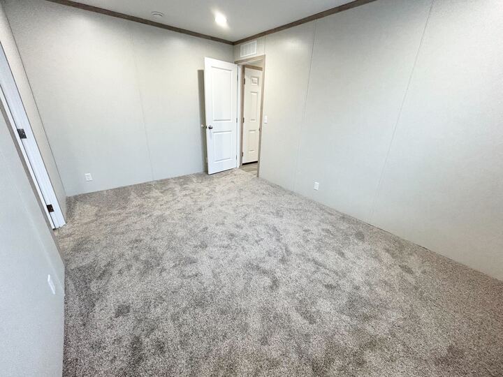 Building Photo - 29810 W Essex Ct